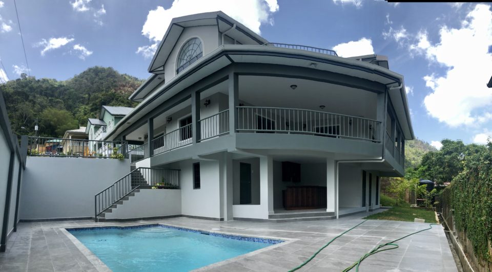 BEAUTIFUL NEW EXECUTIVE MODERN HOME FOR RENT IN ANGUILLA PARK, MARAVAL