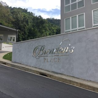 BRENDONS PLACE MARAVAL FOR RENT