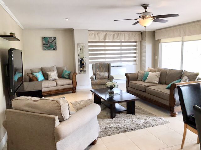 EXECUTIVE UNIQUE 5 BEDROOM BAYSIDE TOWERS APARTMENT FOR RENT!