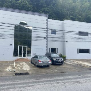 7442 SQ FT COMMERCIAL BUILDING LOCATED ON SADDLE RD,MARAVAL
