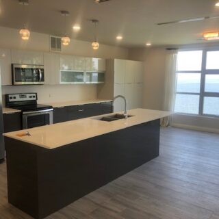 Smart & Modern Apartment Aquaria 2 Bed 2 Bath