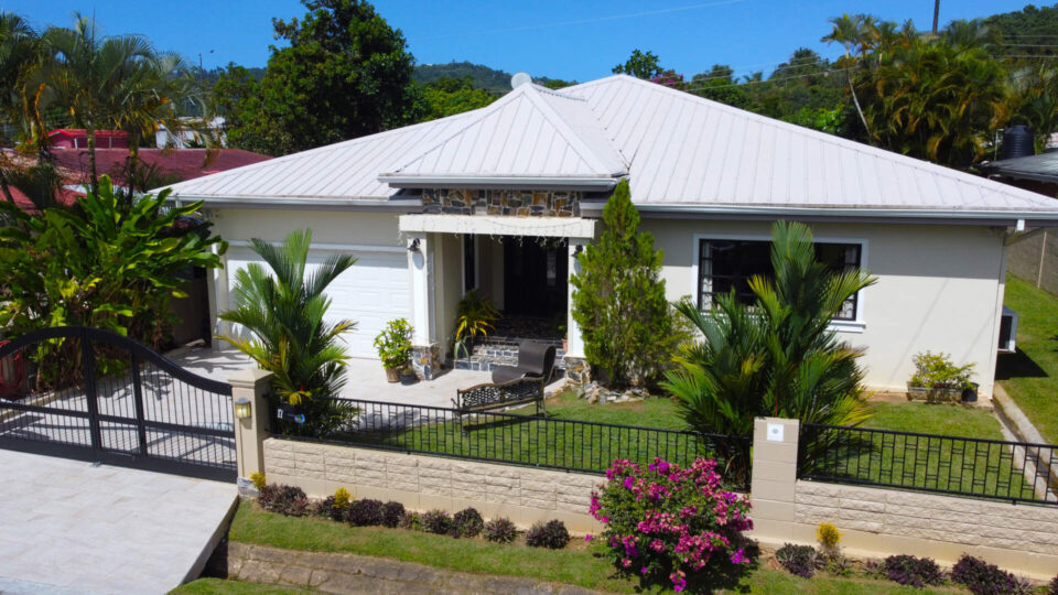 For Rent – Blue Range, Diego Martin – Beautiful family home with pool
