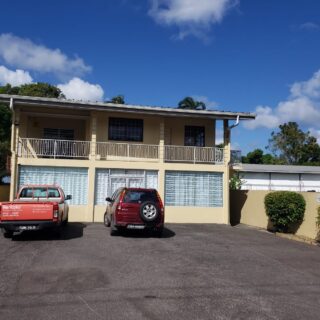 🔷Southern Main Road , California Couva upper floor for Rent – $9000 per month