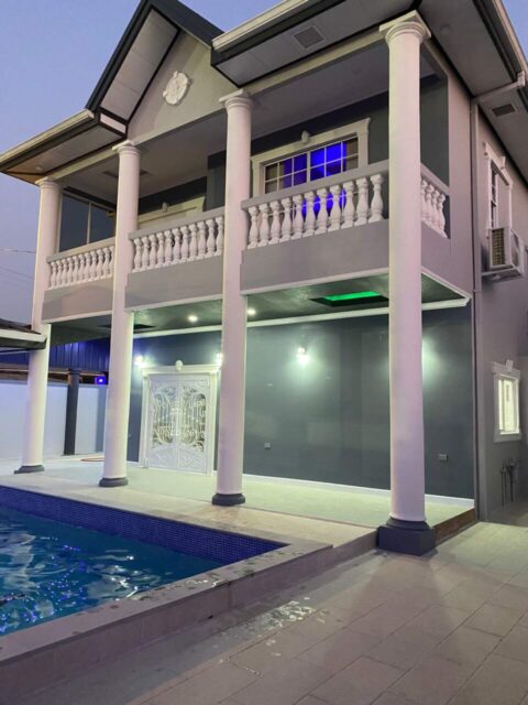 Modern House Debe, private pool