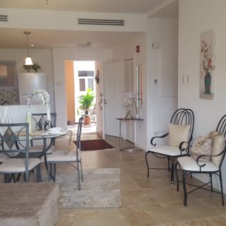 Fully Furnished & Equipped 1 Bed 1.5 Bath Apartment