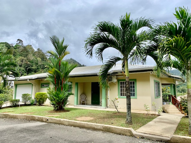 House in Valle Verde, Santa Cruz for Sale