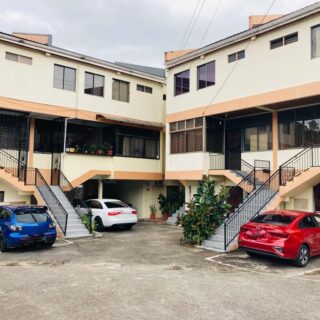 Cascade Tri Level Townhouse for Sale