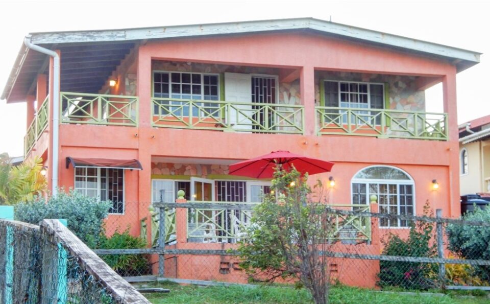 FOR SALE – Grand Lagoon, Mayaro – Apartment Building and House – Investment Opportunity! – TT$3.2M ONO