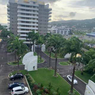 The Towers, Westmall – Caribe 5th floor,   For Rent – TTD15,000.