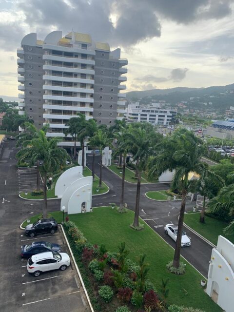 The Towers, Westmall – Caribe 5th floor,   For Rent – TTD15,000.
