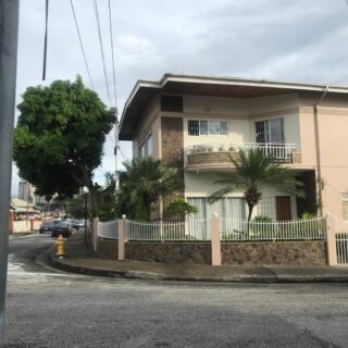 Apartment for rent in St. James