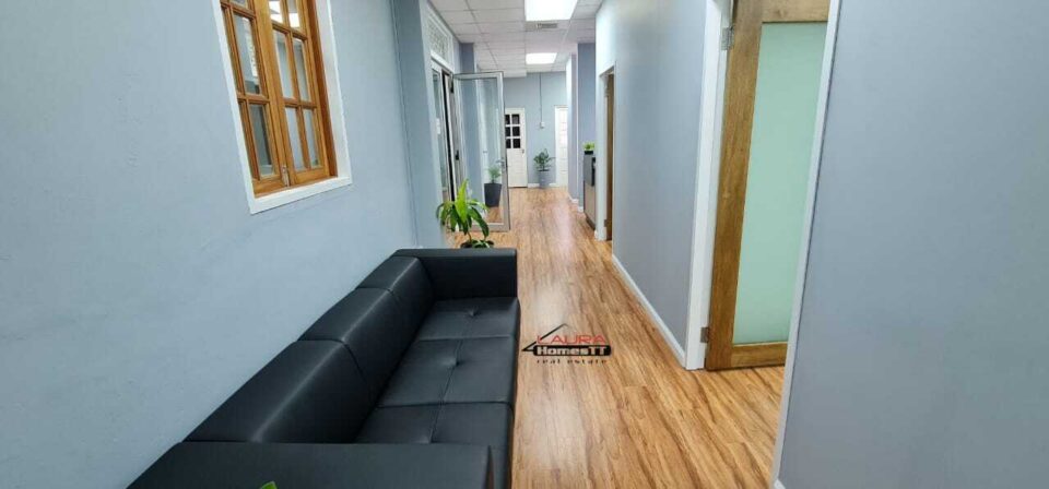 Queen/Janelle Commissiong Street – Commercial Rental