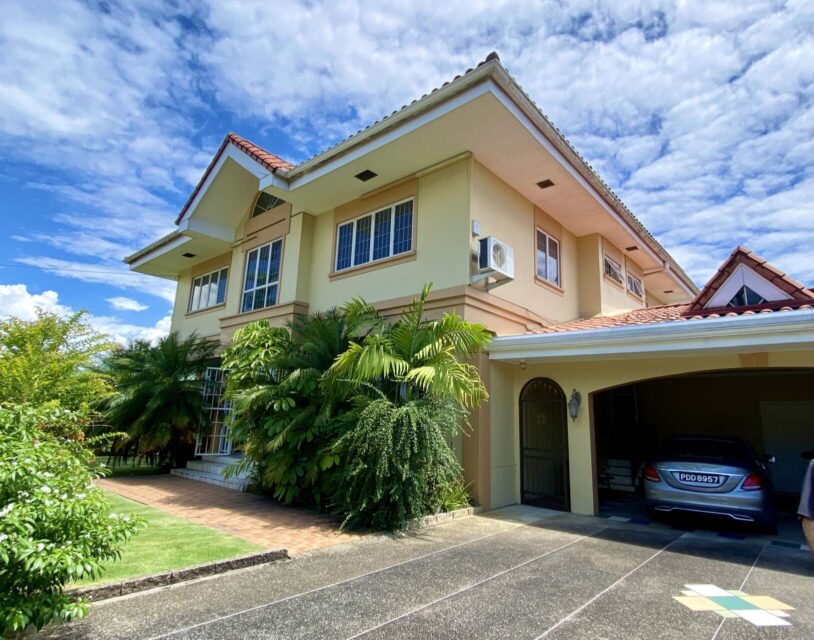 4 BEDROOM, 4 AND 1/2 BATHROOM EXECUTIVE HOUSE LOCATED IN FEDERATION PARK-NORTH WEST, PORT OF SPAIN