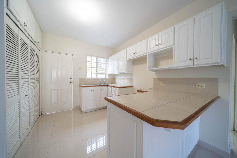 Apartment For Rent – Cadiz Road, Belmont – $5,000TT