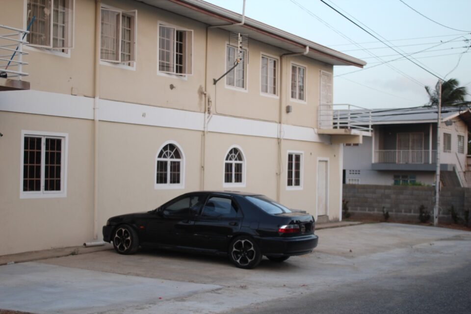 🔑 Spectacular unfurnished 2 bedroom apartment For Rent  🔑