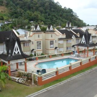 THE GREENS, FAIRWAYS, MARAVAL for RENT