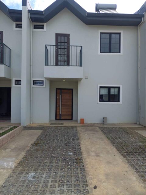 Completed TOWNHOUSE for SALE – Innocent Manor, Boycato