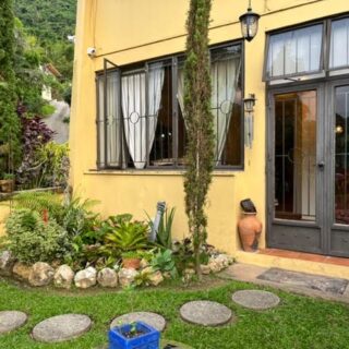 MARAVAL: Townhouse for Sale
