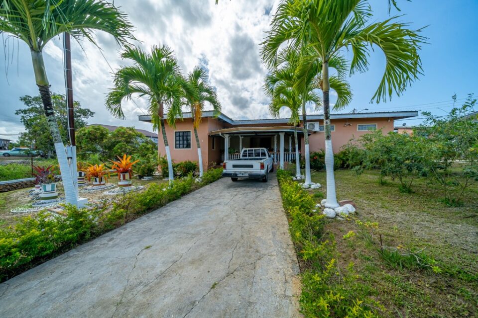 House For Sale – Paria Gardens, Aripero – $1.55MTT