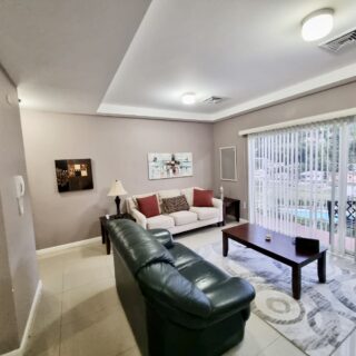 💫 For Sale – West Hills💫  📍This lovely, fully furnished, three bedroom PENTHOUSE is located in this lovely Urban Community Park called West Hills!