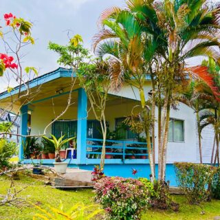 😍 This lovely property is located in  a very beautiful, safe and well established neighborhood of Phillippine😍