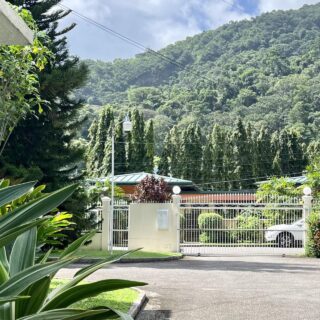 EARLY MARAVAL 2 BEDROOM FOR RENT
