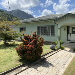 House For Rent In Petit Valley