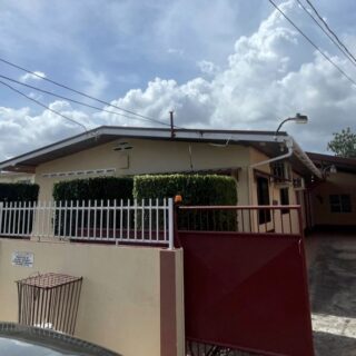 12th Street, Barataria – FOR RENT