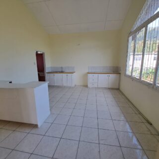 Spacious1 bedroom Apartment  Unfurnished for Rent
