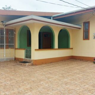 House For Sale – Off Todd’s Road, Freeport – $1.9MTT