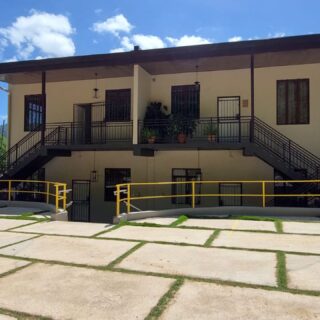 Apartment for Rent – Mountain View Dr, La Pastora Santa Cruz TT$6500