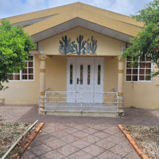 Lovely Home in Chaguanas For Sale