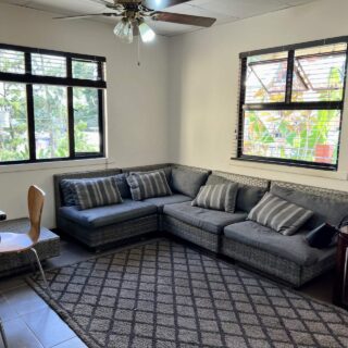 1 BEDROOM FURNISHED APARTMENT LOCATED IN CASCADE