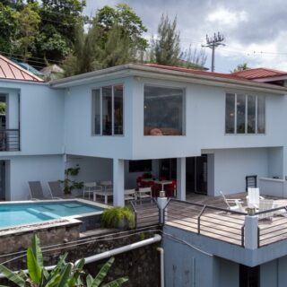 House For Sale/ Rent – Newbury Hill, Glencoe – $8MTT/ $6,000US