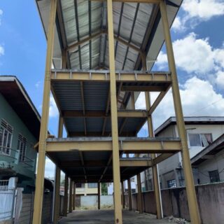 TACARIGUA-COMMERCIAL 3 STOREY STEEL STRUCTURE BOUNDING EMR – $2.8M