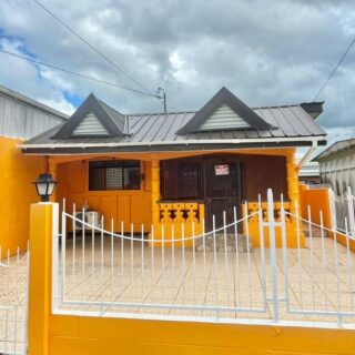 NEWLY RENOVATED 2 BED HOUSE, ARIMA