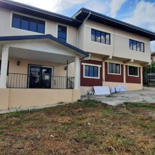 Cocoyea Large House for Sale