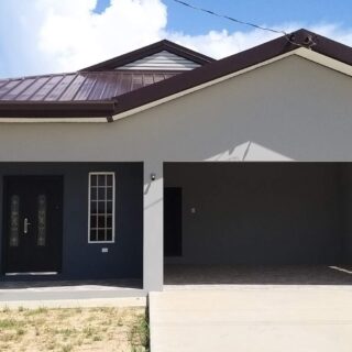 Attractive 3 bed 2 bath home in gated community Longdenville