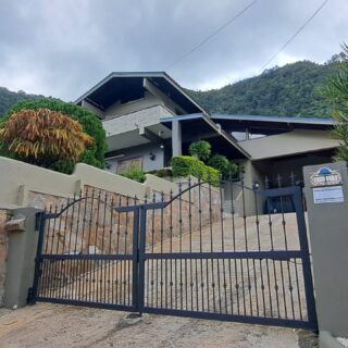 Maraval House Move in Ready- Great View- Motivated Seller