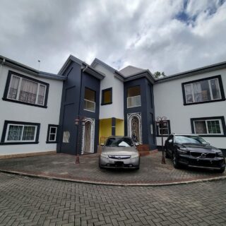 EXECUTIVE Level, tasefully appointed 3 bedrooms, 2.5 bath duplex for RENT from Jan 1st 2024