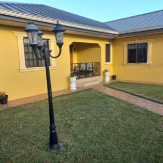 Spacious Bungalow in Chaguanas