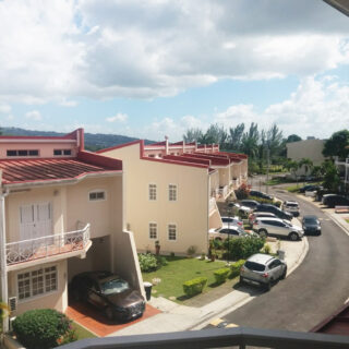 Townhouse For Sale In St. James