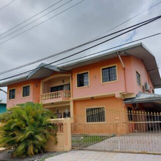5 bedroom Family Home Couva