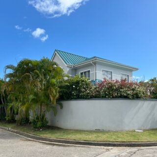 Nina Drive, Westmoorings