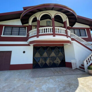 House For Sale In Mafeking
