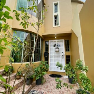 Vale View Heights Townhome For Sale