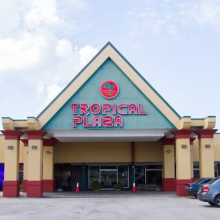 Tropical Plaza, Pointe-a-Pierre