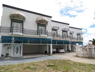 Townhouse For Rent In San Fernando