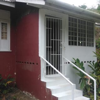 FULLY FURNISHED 1 Br COTTAGE FOR RENT AT CASCADE