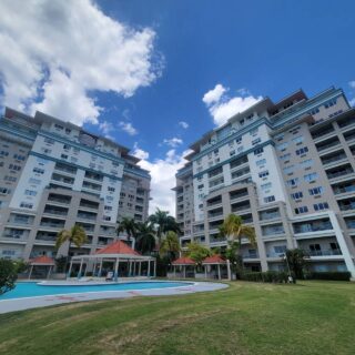 Bayside unit with city line and oceans views, for RENT